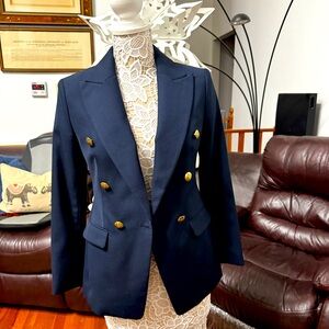 Banana Republic Captain’s Blazer, wool classic dark blue color fully lined. New